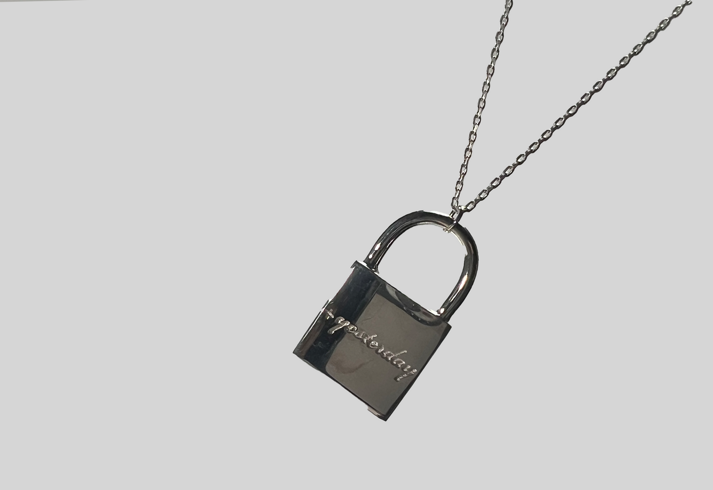 '-Tomorrow Silver Lock