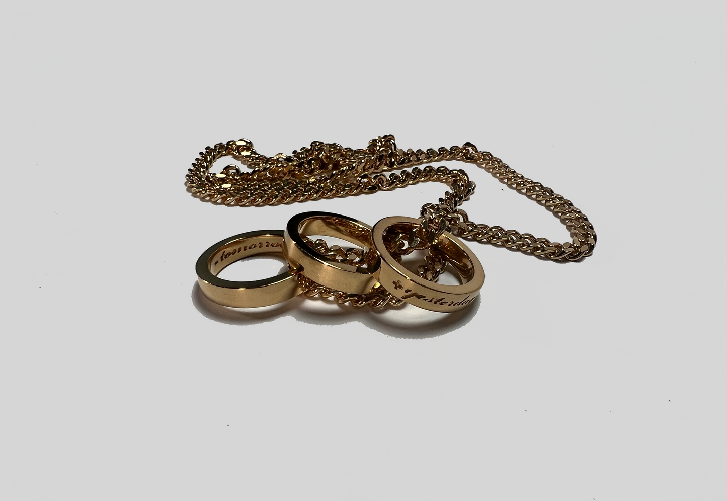 3 Rings Necklace (Gold)
